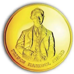 Brian Christian is a panelist for The Prince Mahidol Award Conference 2022￼